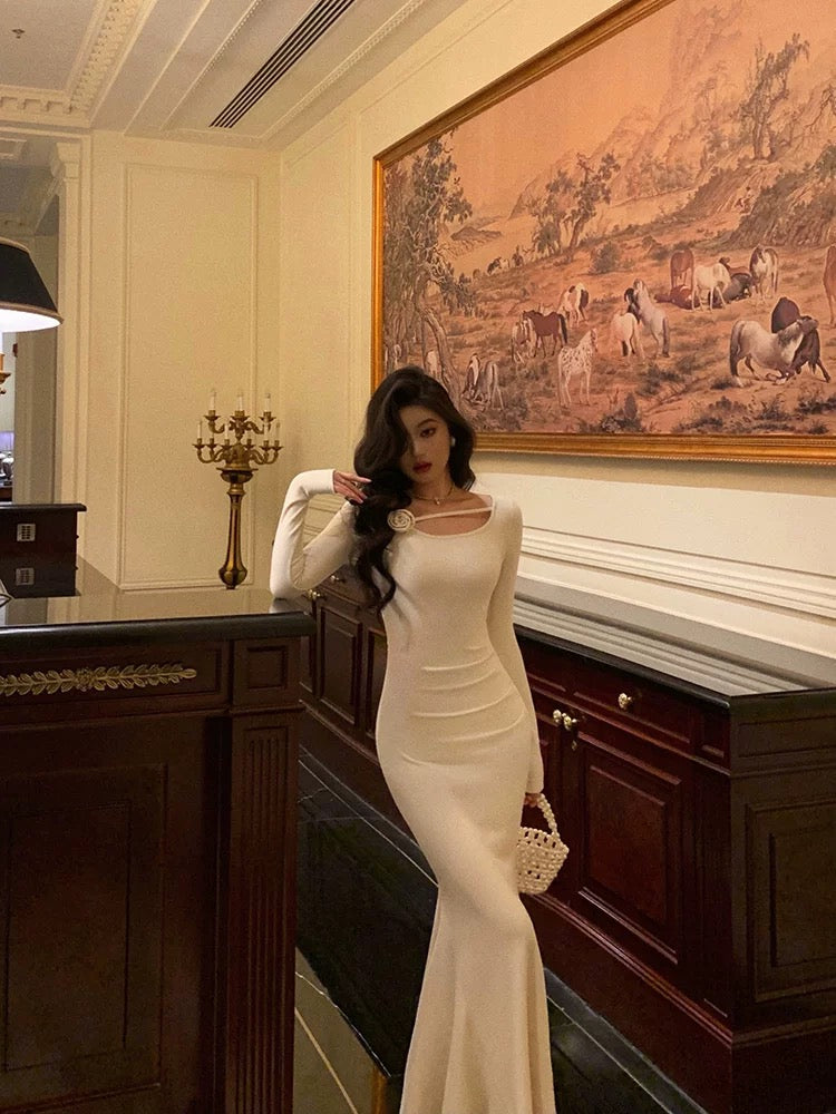 Gorgeous Mermaid Jewel Neckline Long Sleeves Date Night Dress White Prom Dresses Birthday Outfits - View 5 | FashionDia