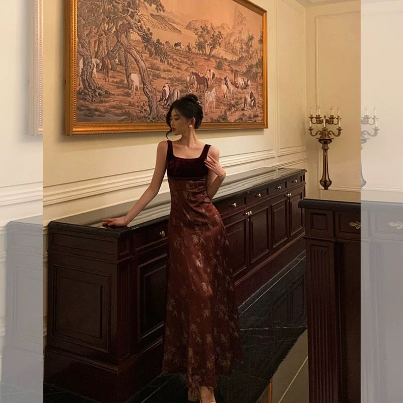 Classy A-Line Straps Burgundy Velvet Floral Prom Dresses Birthday Outfits Evening Gown - View 3 | FashionDia