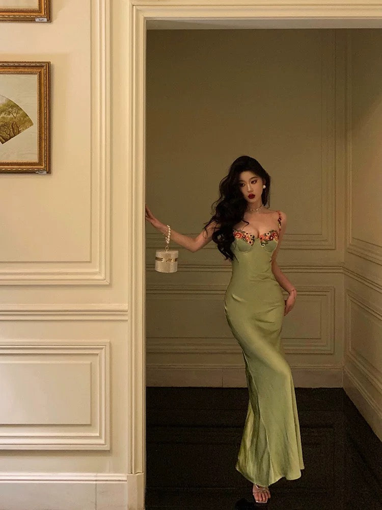 Classy Sheath Spaghetti Straps Green Long Prom Dresses Birthday Outfits Evening Gown - View 5 | FashionDia