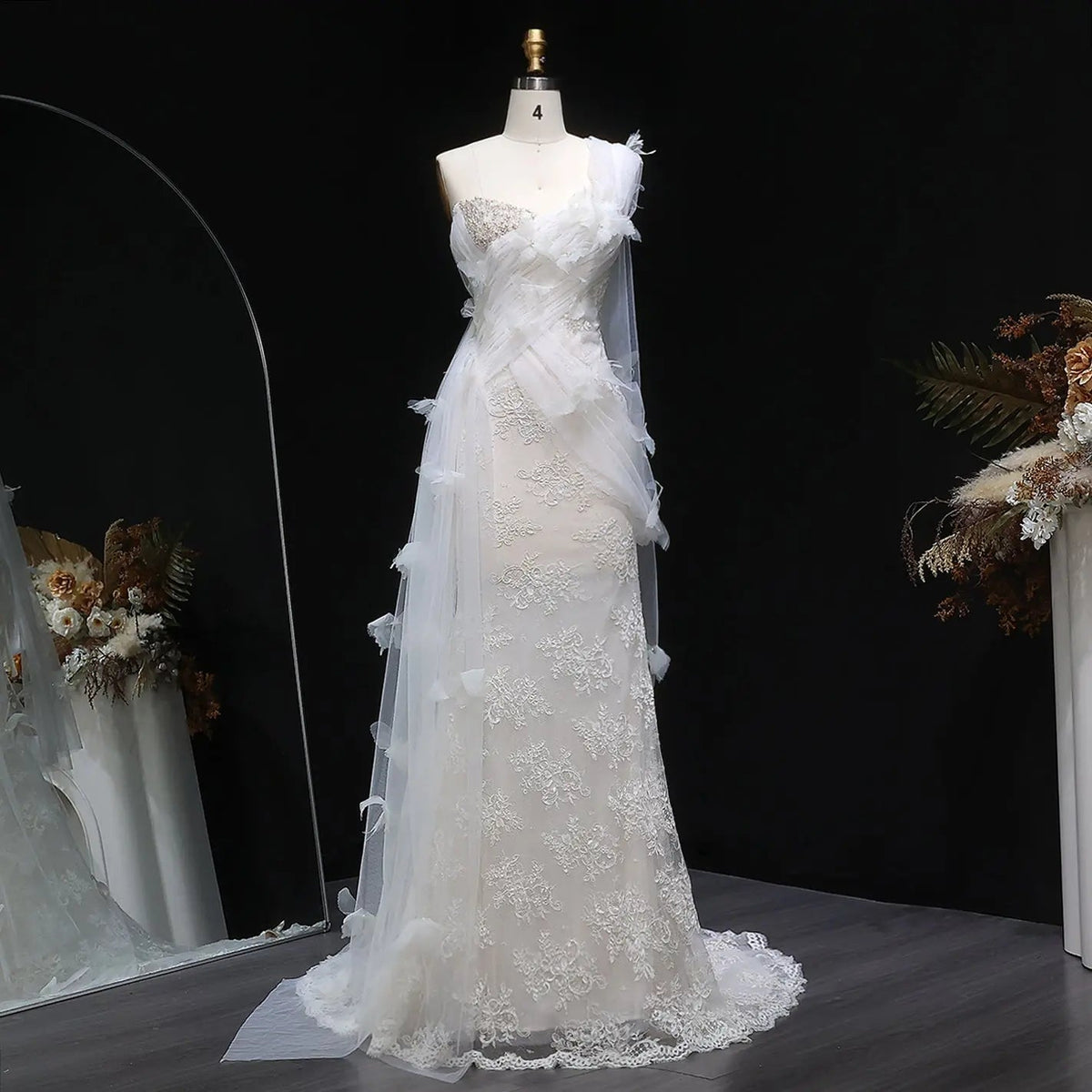 Luxury White One-Shoulder Lace Ruched Bow Mermaid Wedding Dress ZP157