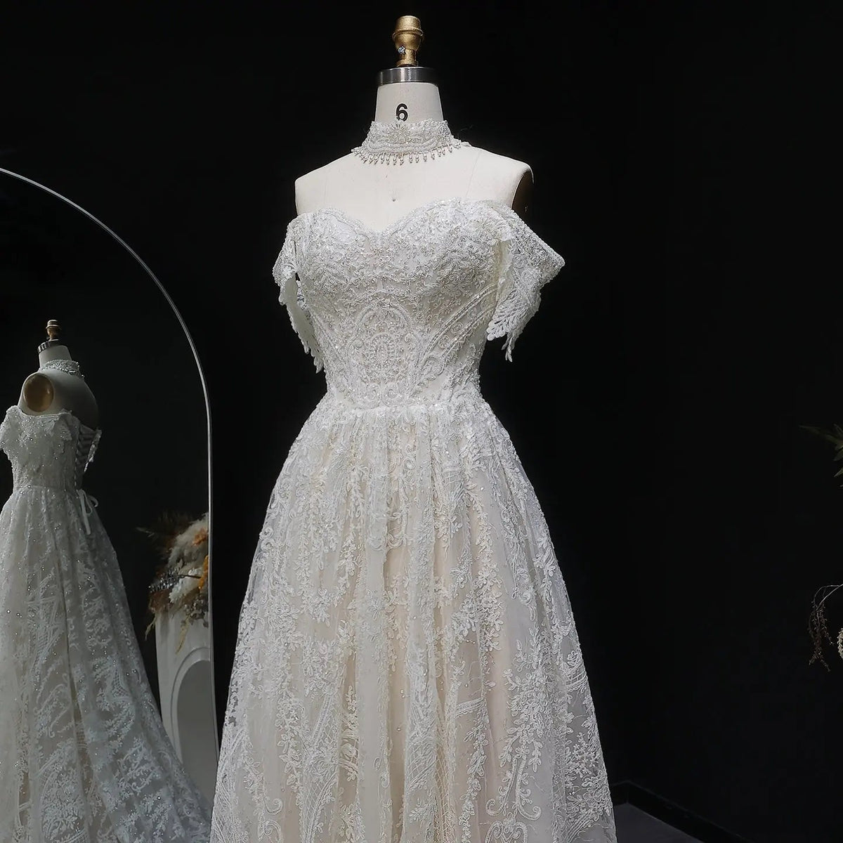 Off White Elegant Lace Pearl Embroidery Ball Gown Wedding Dress ZP168