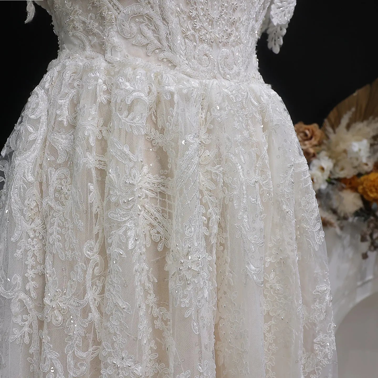 Off White Elegant Lace Pearl Embroidery Ball Gown Wedding Dress ZP168