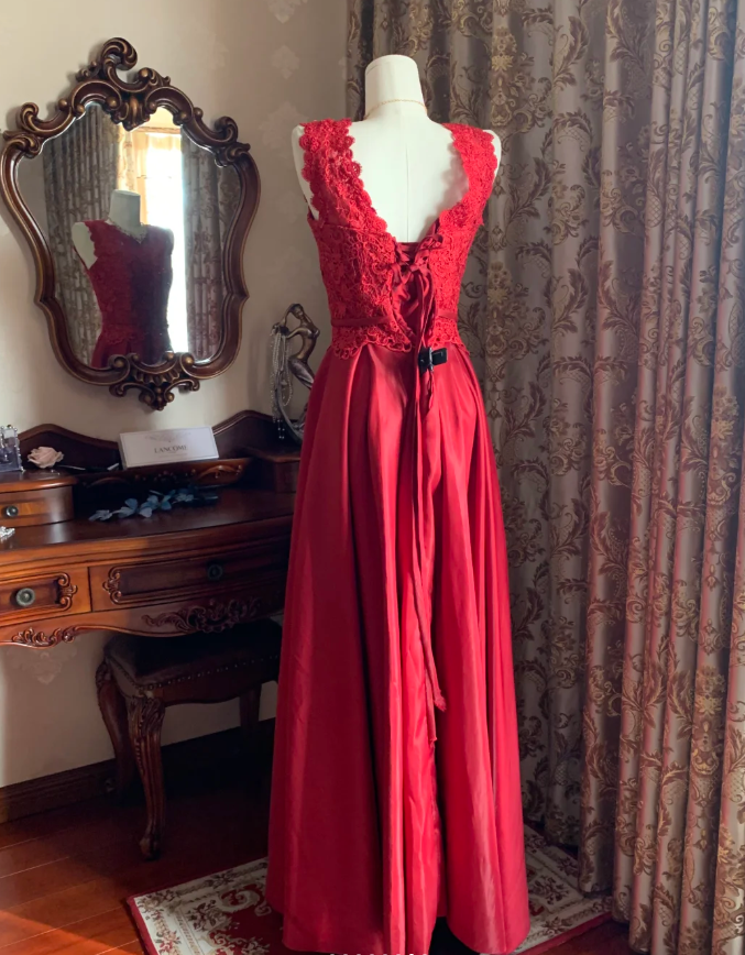 Vintage Red Sleeveless Lace Satin A Line Long Paery Dress Birthday Prom Dress