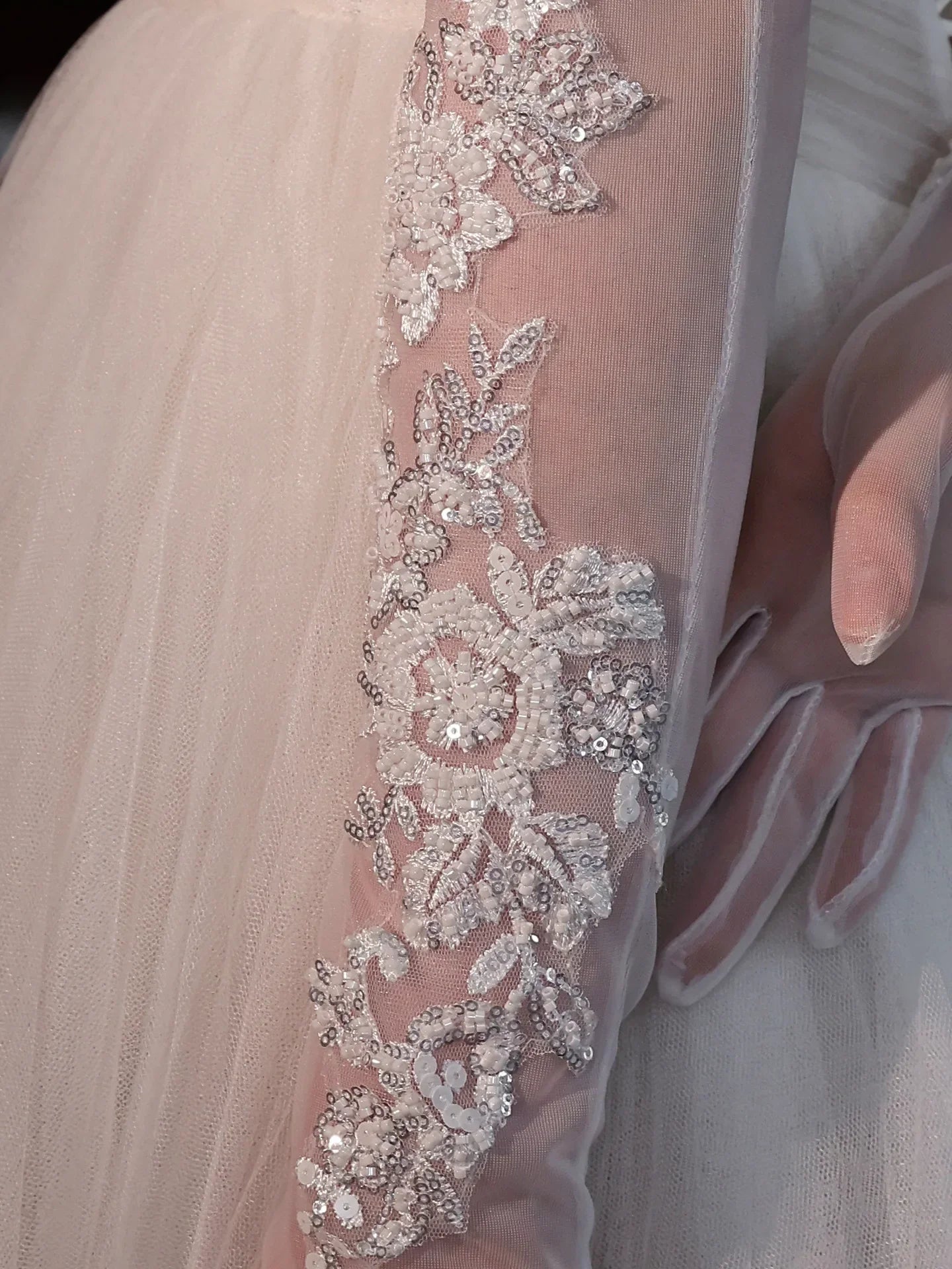 Long Bridal Gloves Flower Leaf Wristband Wedding Glove For Women Girl Party Evening Dress Jewelry Brides Accessories