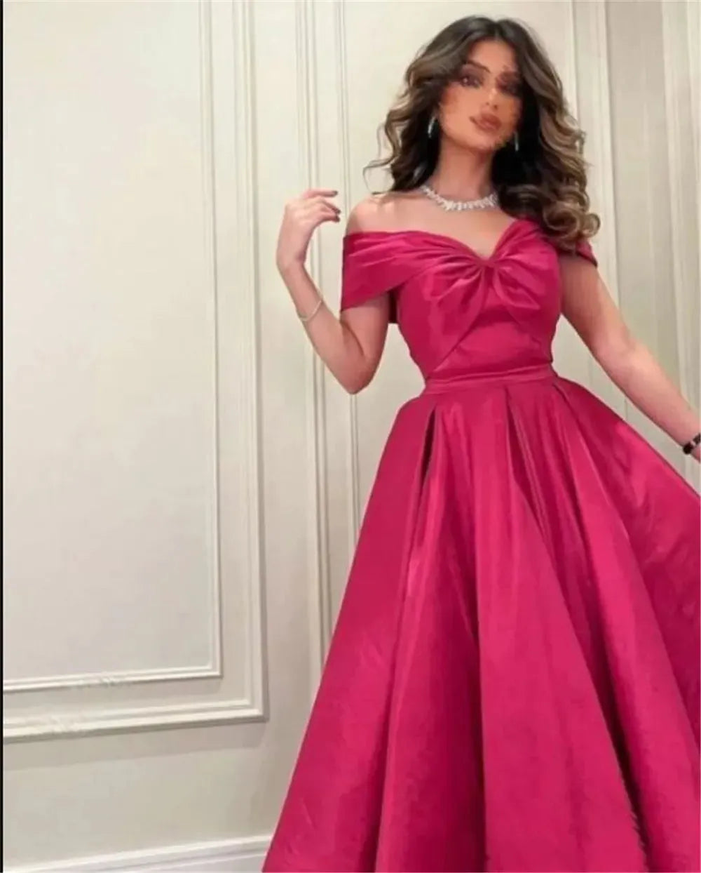 A Line Fuchsia Saudi Arabia Prom Dresses Off The Shoulder Formal Prom Gowns V-Neck Princess Long Evening Dress