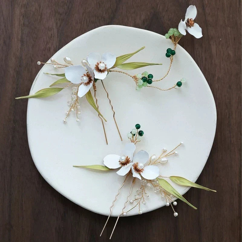 Bridal Jewelry Imitation Pearl Hairpin Gold Color Head Piece For Brides Women Flower Leaf Hair Comb Pin Clip Wedding Accessories c