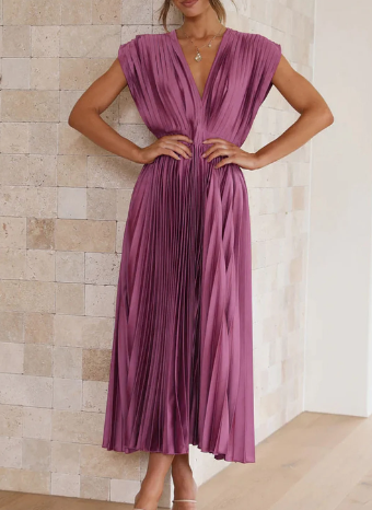 Ilaria Aesthetic Dress with Sleeves Premium Wardrobe Essential