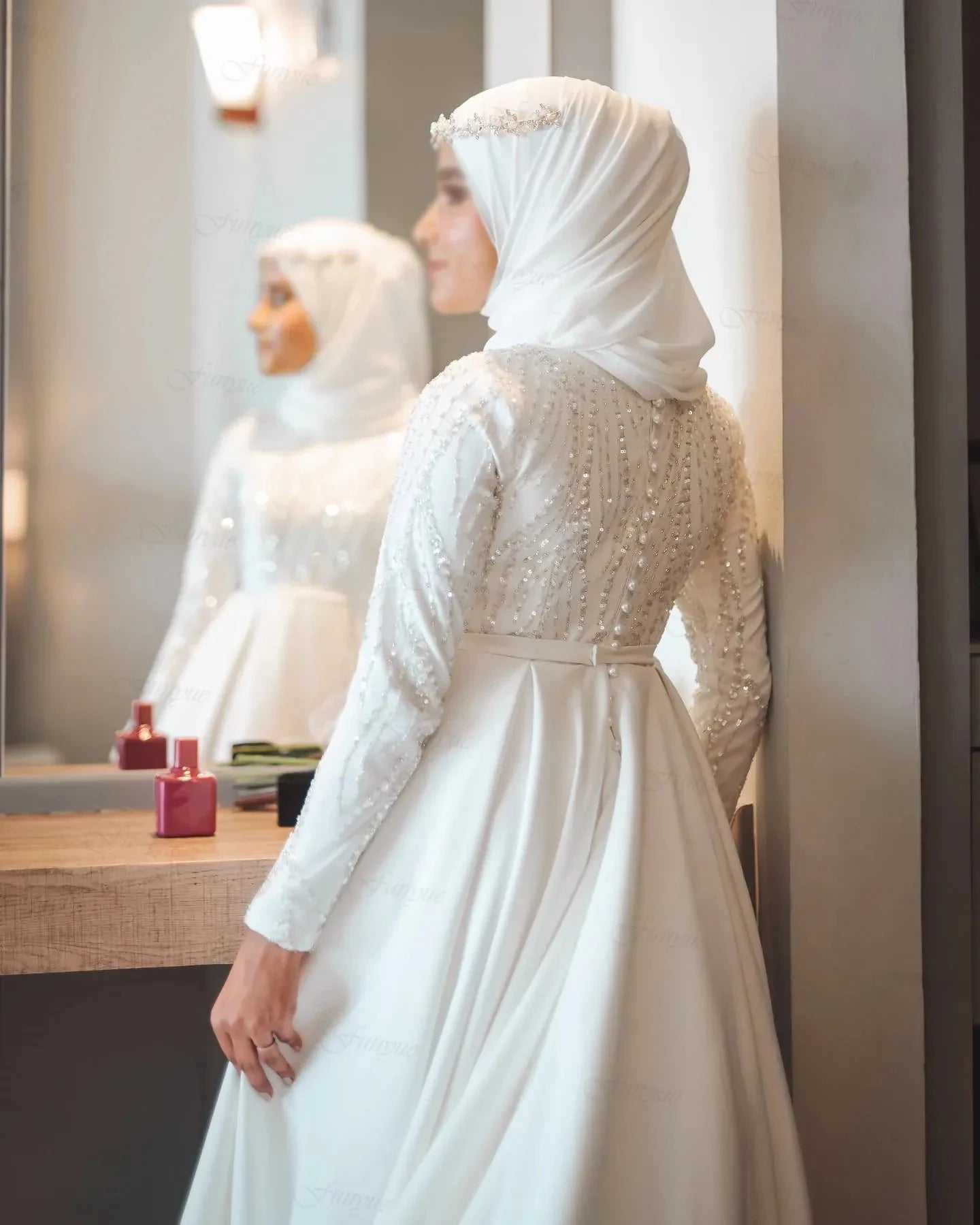 Elegant Muslim Wedding Dresses Long Sleeve A-Line Hajab Bridal Dress Vestido De Noiva 2024 Dubai Arabic Bridal Gowns