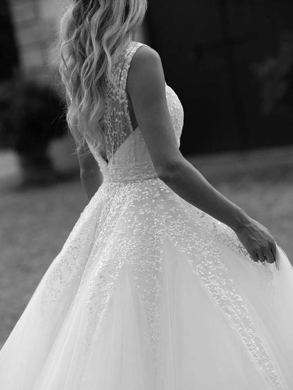 Sequins Lace V-neck Neckline Chapel Train A-line Wedding Dresses (ZD16235)