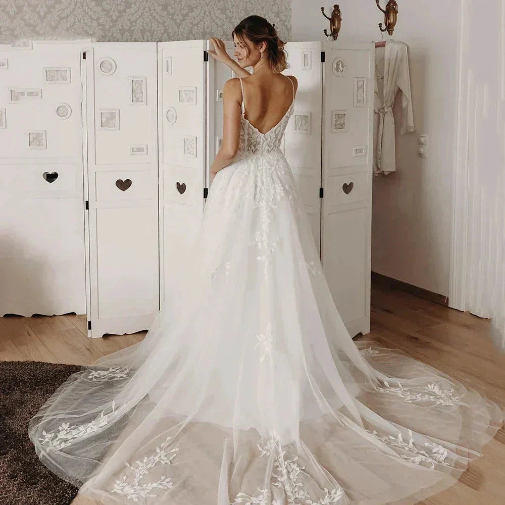Sexy Off Shoulder Sleeveless Mopping Wedding Dresses Spaghetti Straps V-Neck Simple White Backless Pleat Princess Bride Gowns (ZD14221)