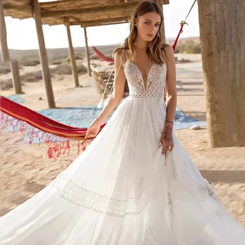 Sexy Spaghetti Straps A-line Deep V-Neck Backless Wedding Dresses  Sleeveless robe de mariée Bridal Gowns vestidos de novia 2023 (ZD13308)