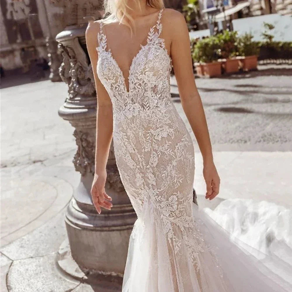 Sexy Spaghetti Straps Vestidos De Novia Lace V-Neck Mermaid Wedding Dresses Appliques Backless Vestido De Noiva (ZD14049)