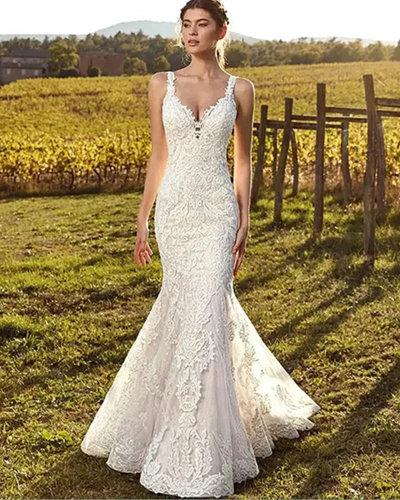Sexy V-Neck Mermaid Wedding Dress 2023 Lace Boho Sleeveless Bride Gown Customized Buttons Pleats Illusion Back Vestido De Novia (ZD13302)