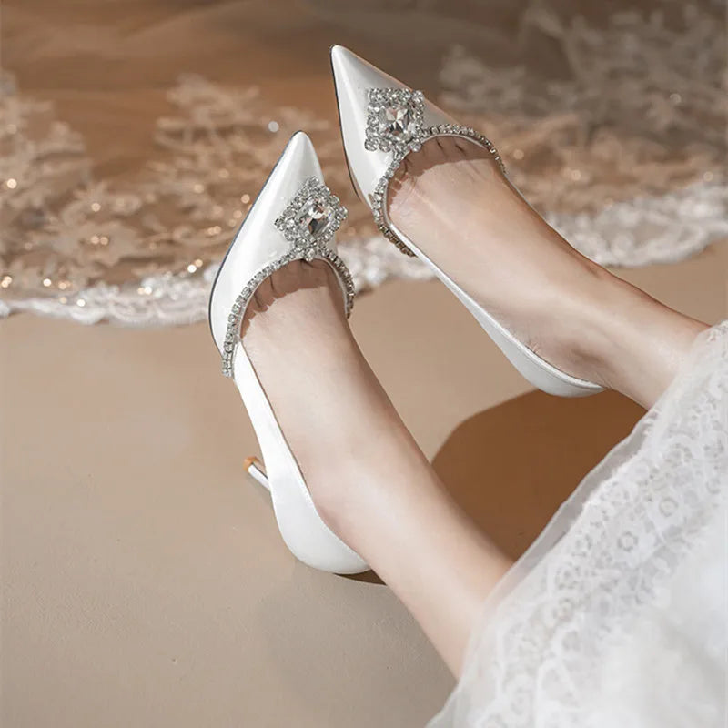 Luxury Rhinestones Satin Women Pumps Spring Summer Fashion Pointed toe Office Lady High heels Female Wedding Bridal Dress Shoes