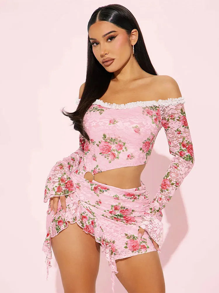 Long Sleeve Backless Hollow Floral Dress - View 2 | VelvetHem