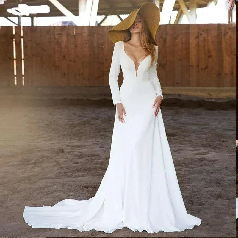Simple Long Sleeves Wedding Dresses 2024 Sexy Deep V Neck Bridal Gown Backless Sweep Train Civil Robe De Mariee Country Marriage (ZD13374)