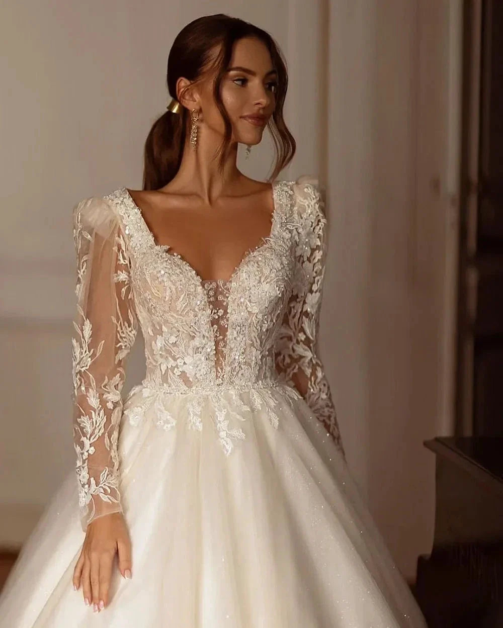 Glitter Champagne Wedding Dresses Long Sleeve Appliques Lace Modern Bridal Dress Tulle Bride Gown vestidos de novia (ZD13566)