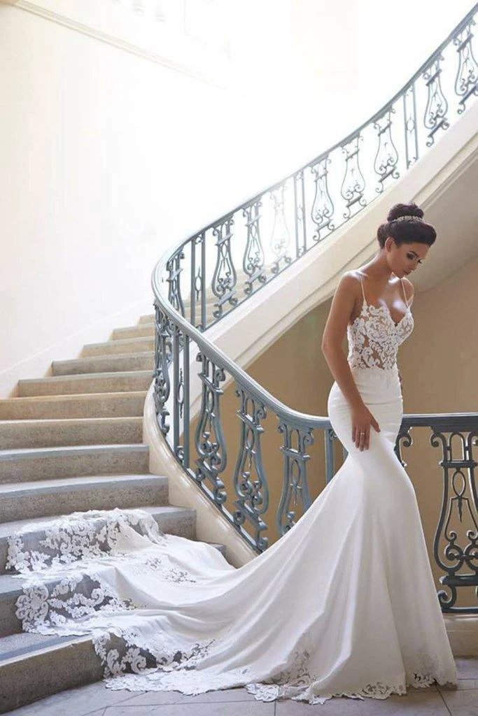 Spaghetti Strap Backless Applique Fitted Mermaid Wedding Dresses (ZD15999)