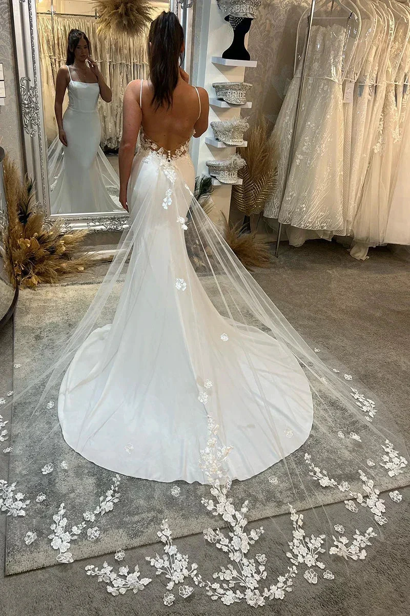 Spaghetti Straps Lace Beach Mermaid Court Train Wedding Dress (ZD16170)
