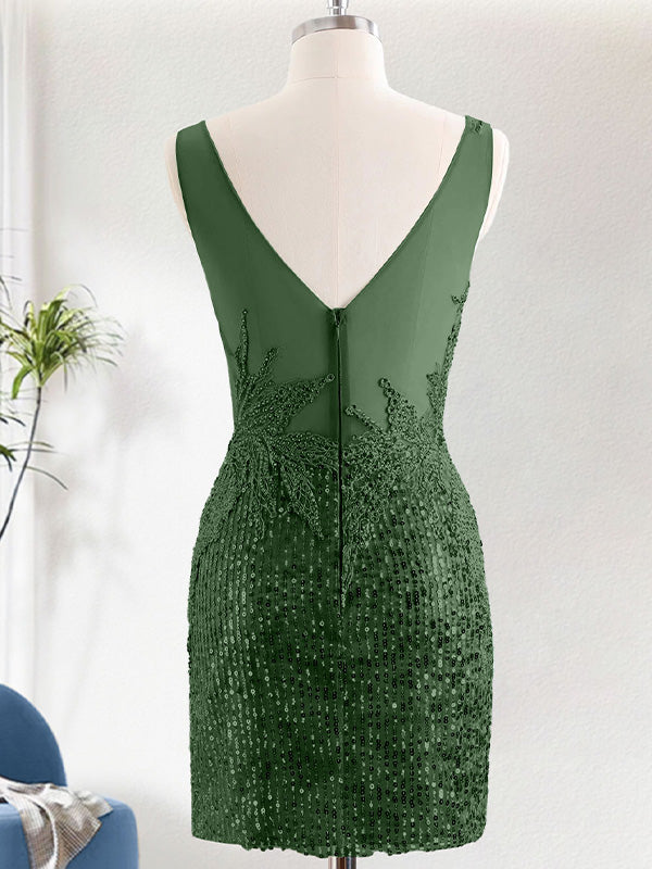 Sparkly V-Neck Tight Short Homecoming Dress with Sequins