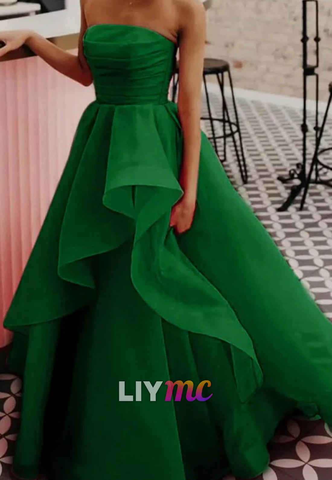 Straight Across Sleeveless Tulle Tiered Party Dress A-Line Prom Dress
