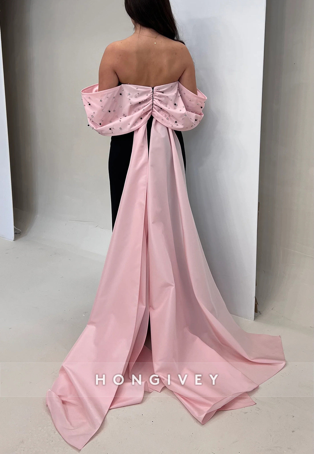 Column Floor-Length Off the Shoulder Bowknot Formal Dresses