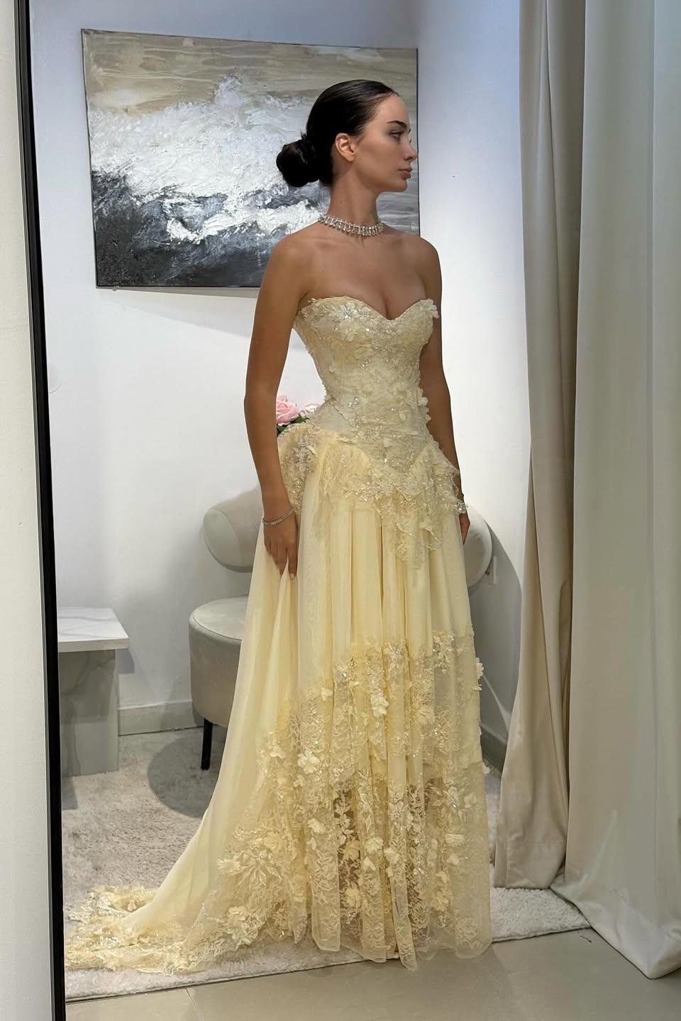Strapless Sleeveless Long Evening Formal Dress With Pleated Appliques