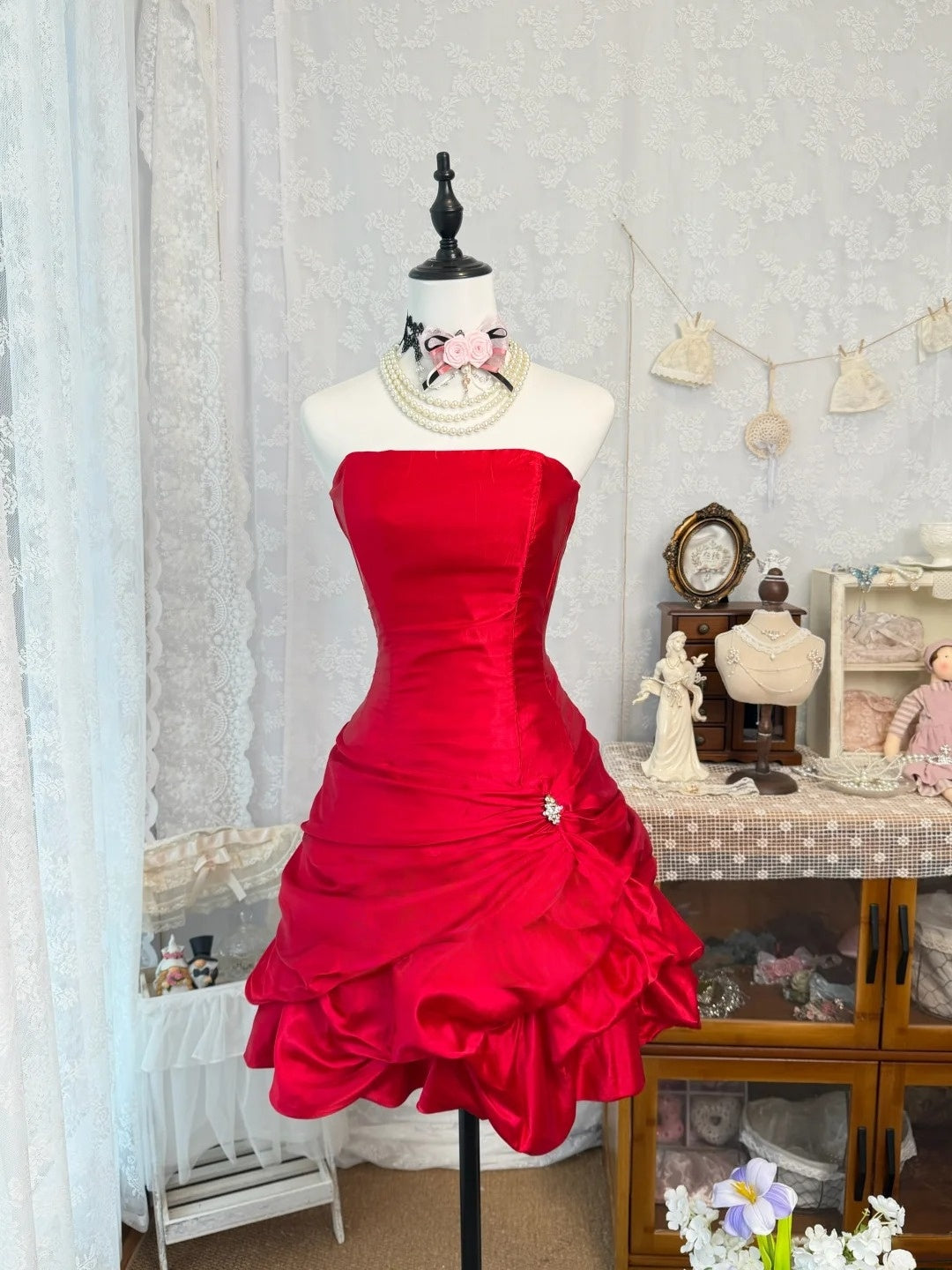 Strapless A-Line Red Satin Homecoming Dress Short Birthday Dress