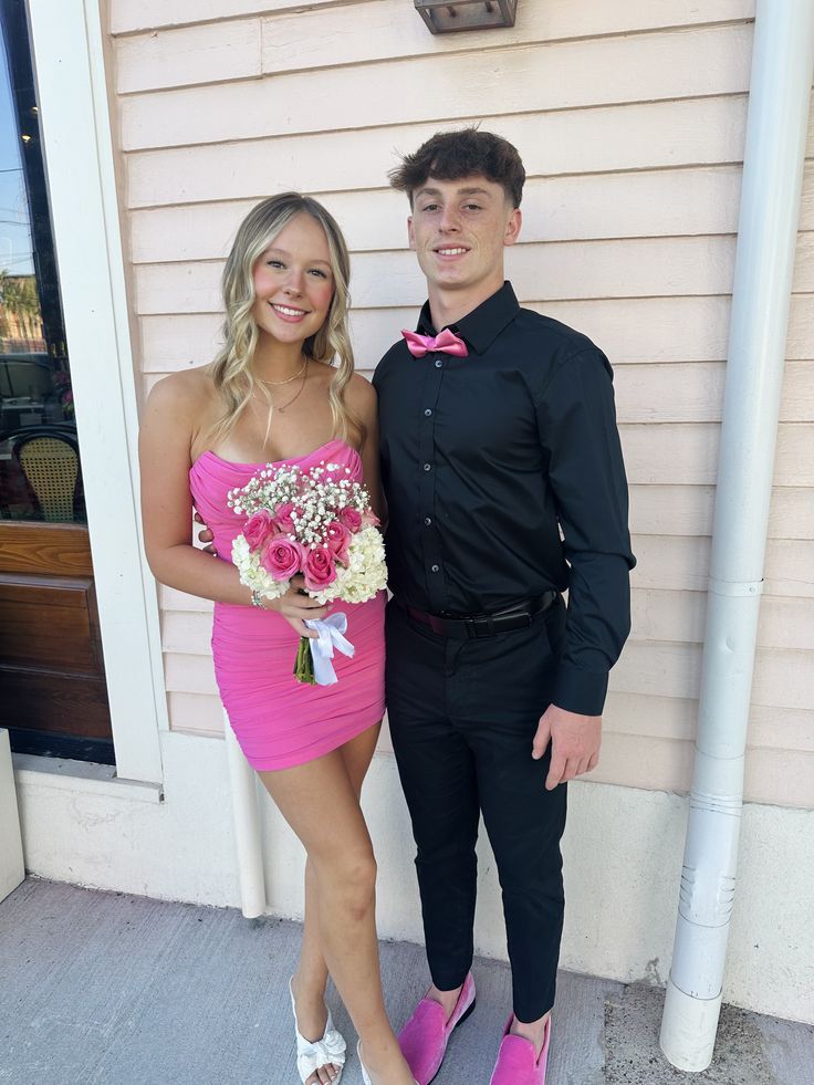 Strapless Pink Sheath Chiffon Mini Homecoming Dress