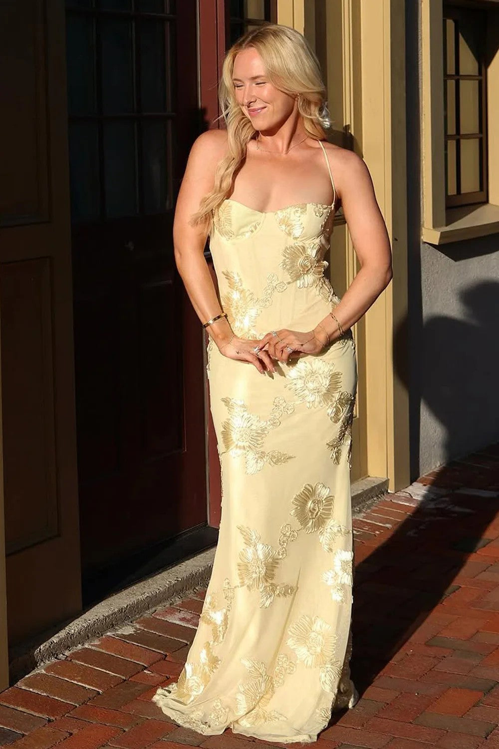 Stunning Mermaid Spaghetti Straps Yellow Long Prom Dress with Embroidery