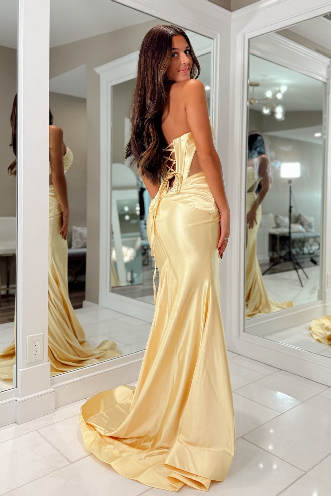Stunning Mermaid Sweetheart Dark Green Corset Prom Dress with Beading