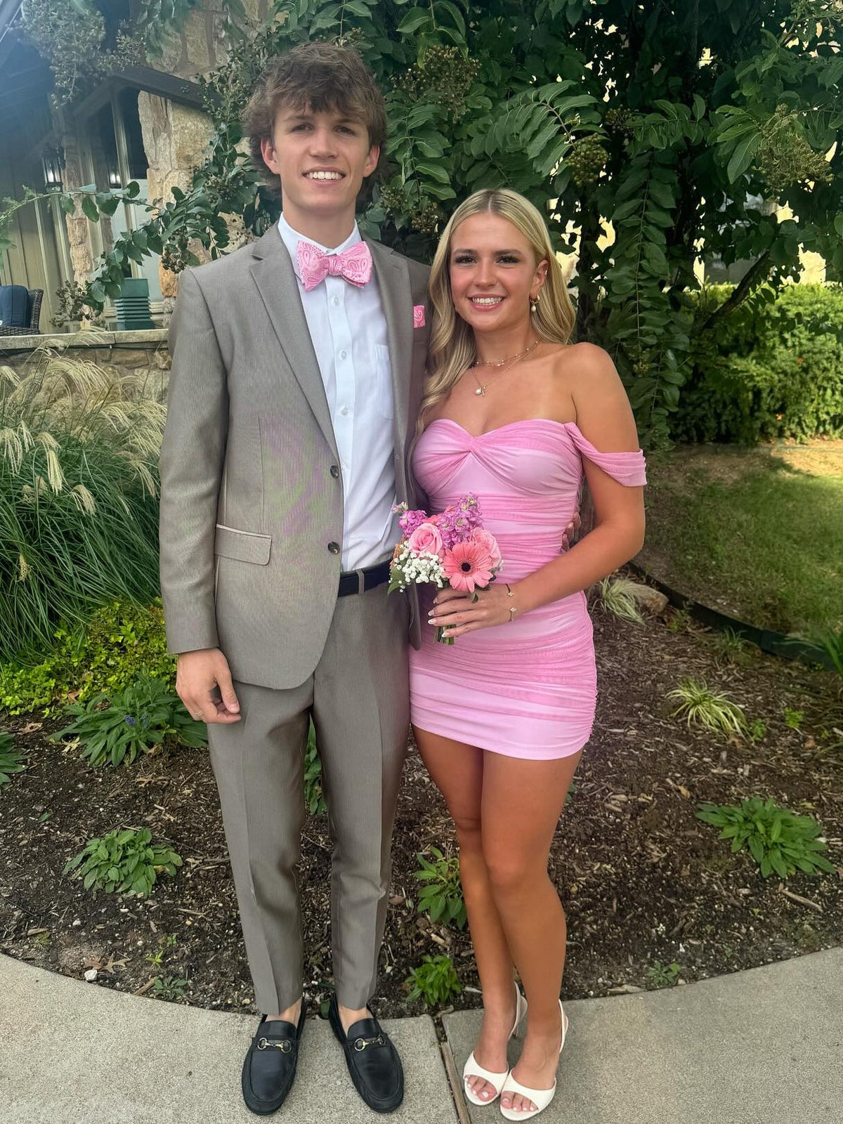 Stylish Sheath Off the Shoulder Pink Short Homecoming Dress with Ruched