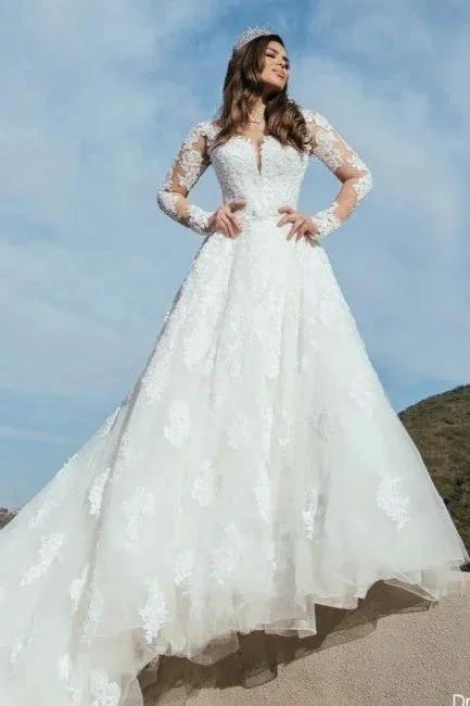 Sweetheart A-Line Floor-Length Appliques Wedding Dress with Tulle (ZD15721)