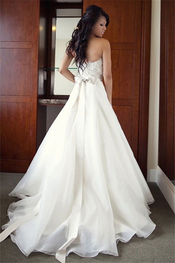 Sweetheart A-Line  Wedding Dress with Flowers Pure White Bridal Gown