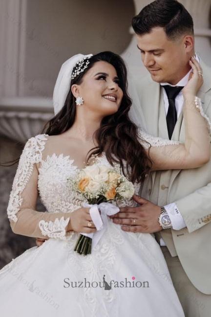 Sweetheart Long Sleeve Lace Ball Gown Satin Bridal Gown With Appliques