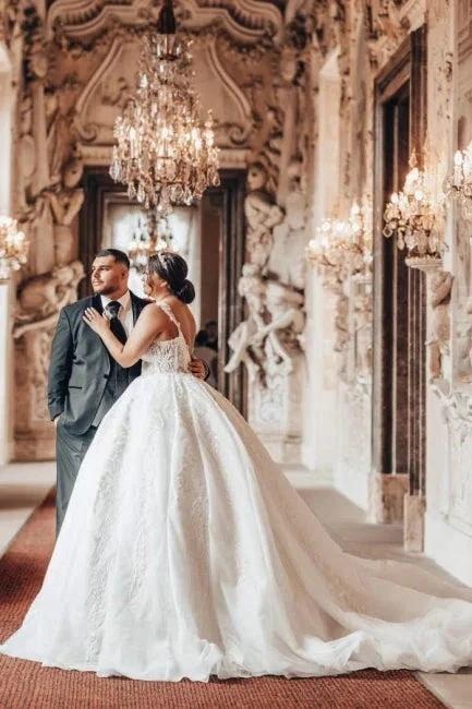 Sweetheart Luxury Ball Gown Stain Wedding Dress with Appliques (ZD15718) - View 9 | VelvetHem