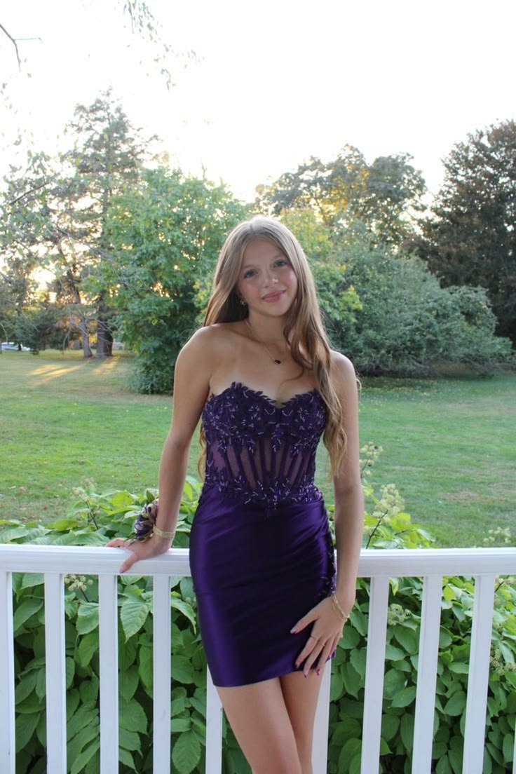 Sweetheart Purple Sheath Satin Homecoming Dress With Appliques