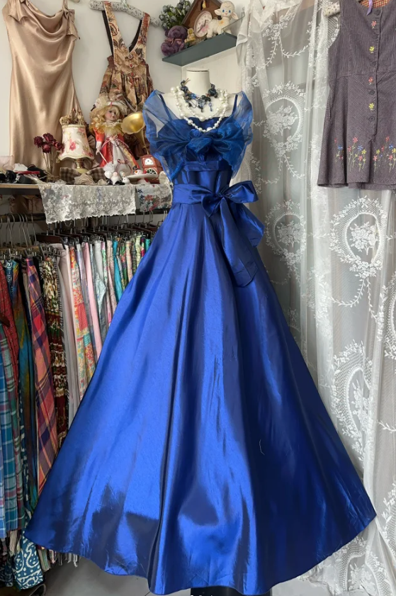 Chic Spaghetti Straps Blue Satin Long Party Dress Birthday Prom Dresses - FashionDia