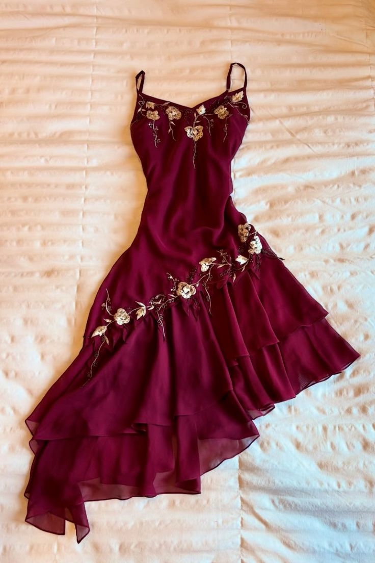 Classy Spaghetti Straps Burgundy Chiffon Short Party Dress Formal Homecoming Dress