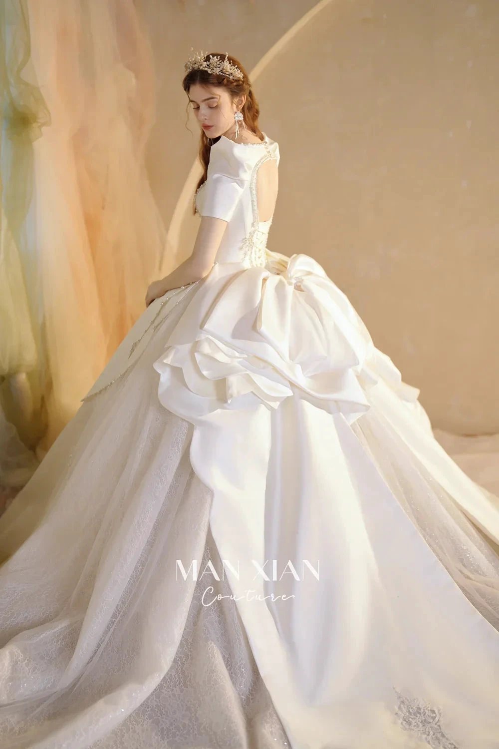 Regal Ivory Square-Neck Satin Ball Gown with Puff Sleeves, Pearl Embroidery & Oversized Bow Train m011 (ZD16938)