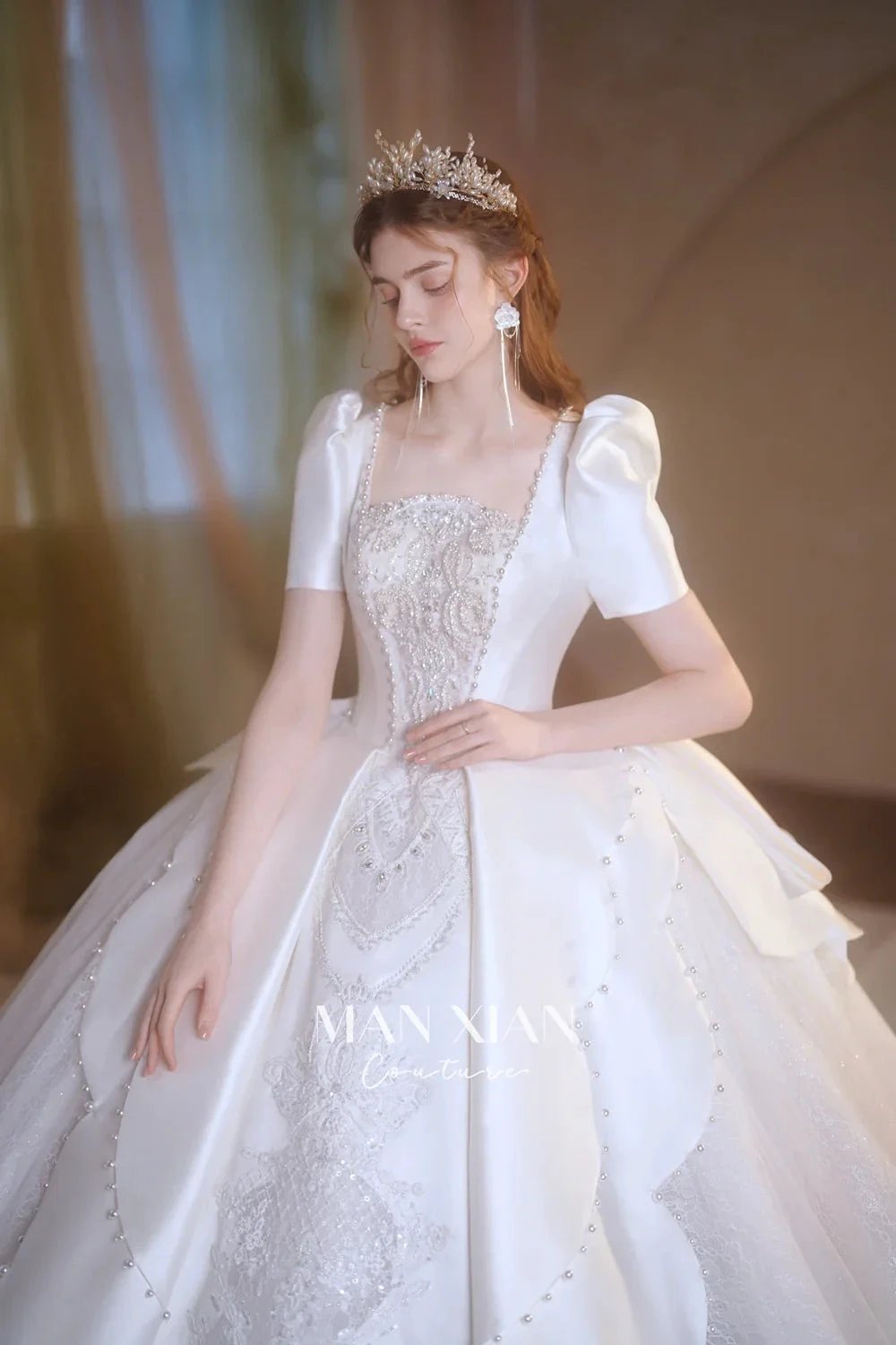 Regal Ivory Square-Neck Satin Ball Gown with Puff Sleeves, Pearl Embroidery & Oversized Bow Train m011 (ZD16938)