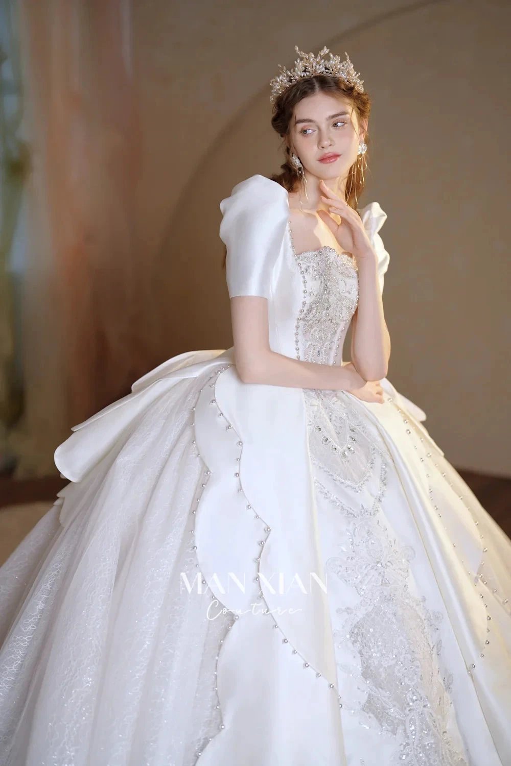 Regal Ivory Square-Neck Satin Ball Gown with Puff Sleeves, Pearl Embroidery & Oversized Bow Train m011 (ZD16938)