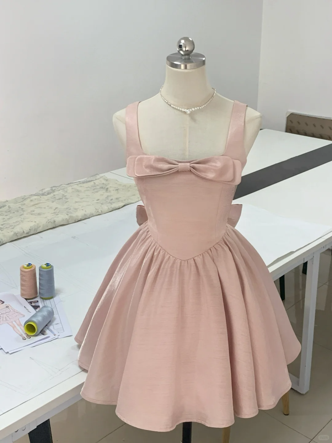 Sweet Pink Bow Square Neck Satin A Line Cocktail Dress Formal 7th Grade Homecoming Dress With Bow