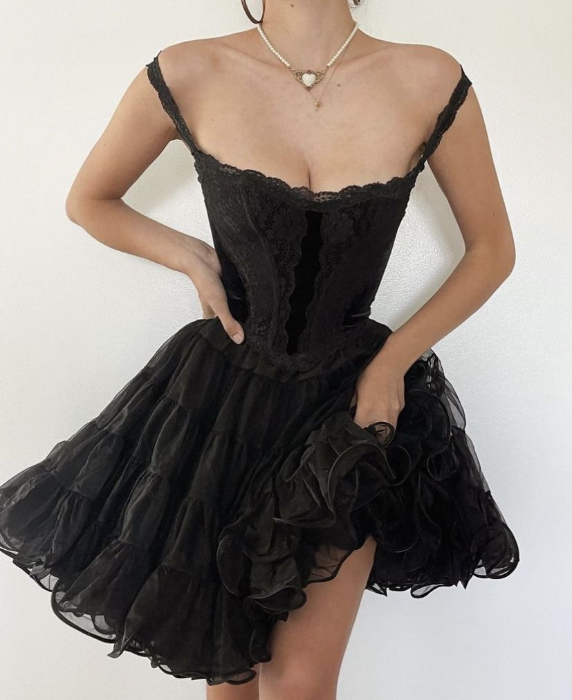 Sexy Spaghetti Straps Black tulle Lace A Line Short Prom Dress Formal Graduation Homecoming Dress D599