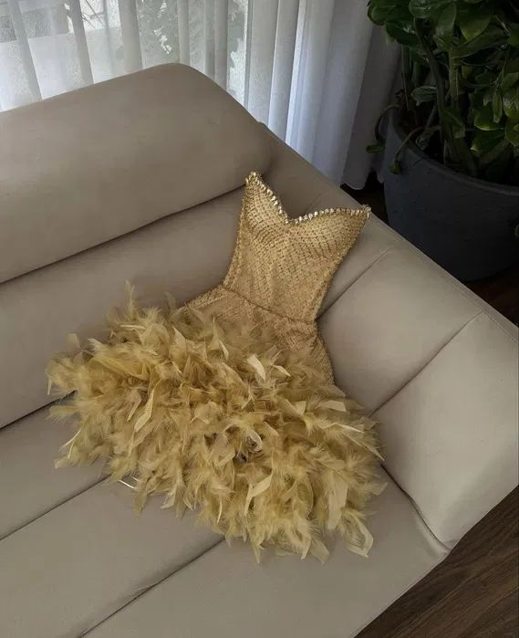 Gorgeous Sweetheart Strapless Sequin Feathers Yellow Cocktail Dress A-Line Short Party Dress - View 3 | FashionDia