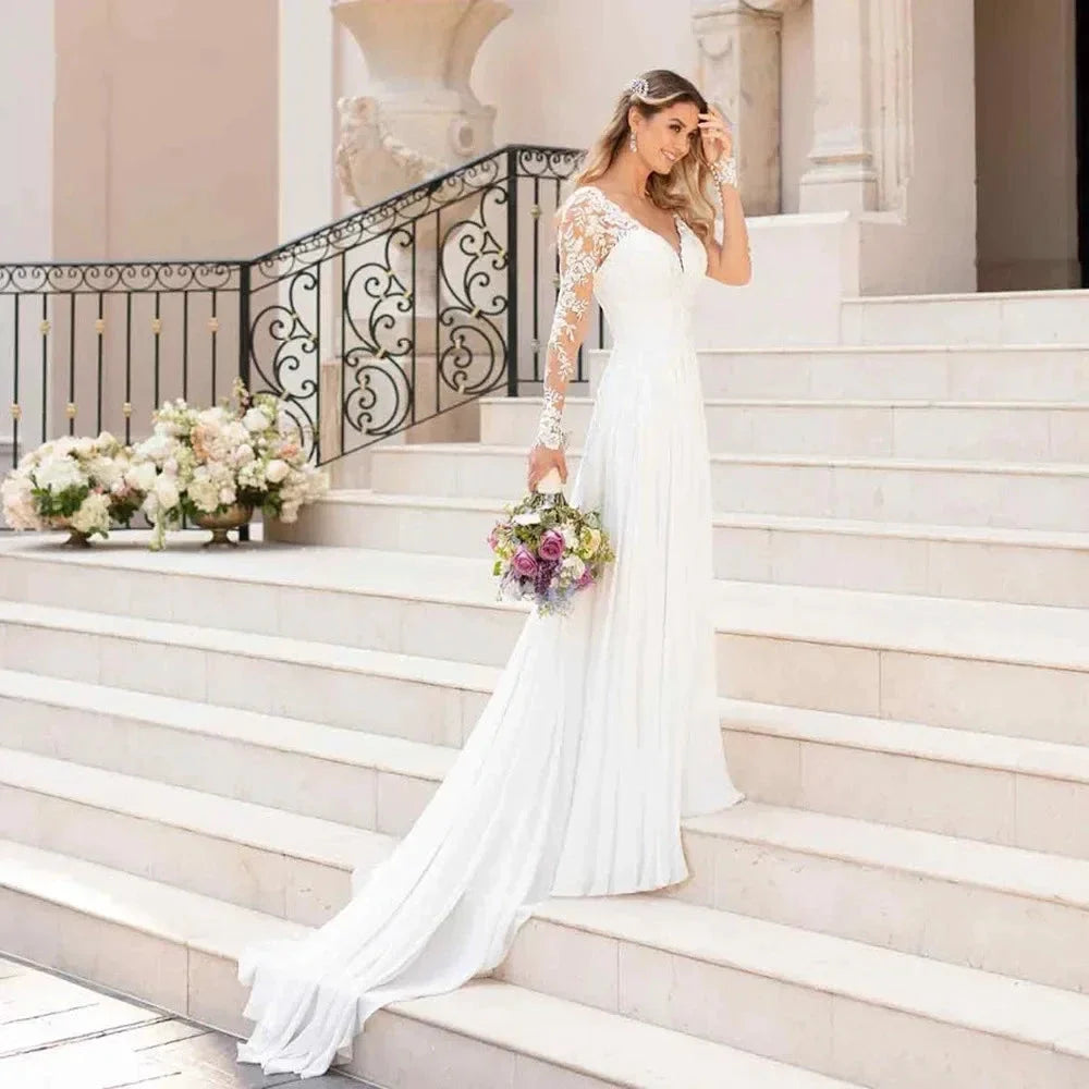 V Neck Long Sleeves Wedding Dresses Open Back White Lace Applique Bridal Dress For Wedding Party Country Vestido De Novia A-line (ZD13556)