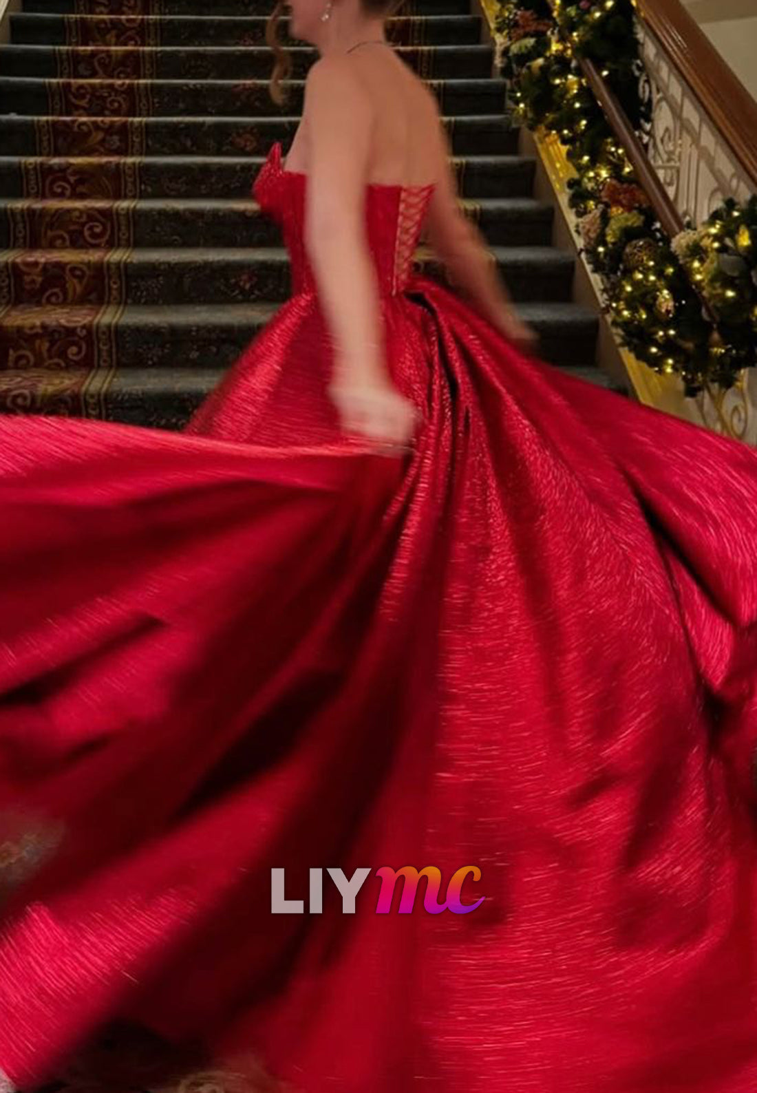 V-Neck Strapless Pleated Satin Prom Dress A-Line Party Dress