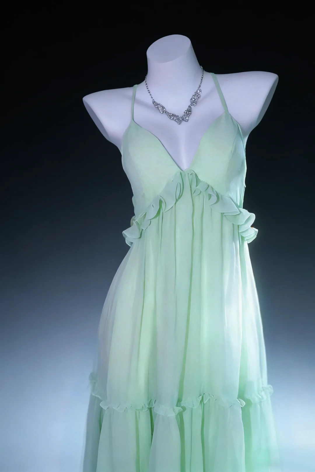 V-Neck Chiffon Ruffled Prom Dress A-Line Green Wedding Guest Dress