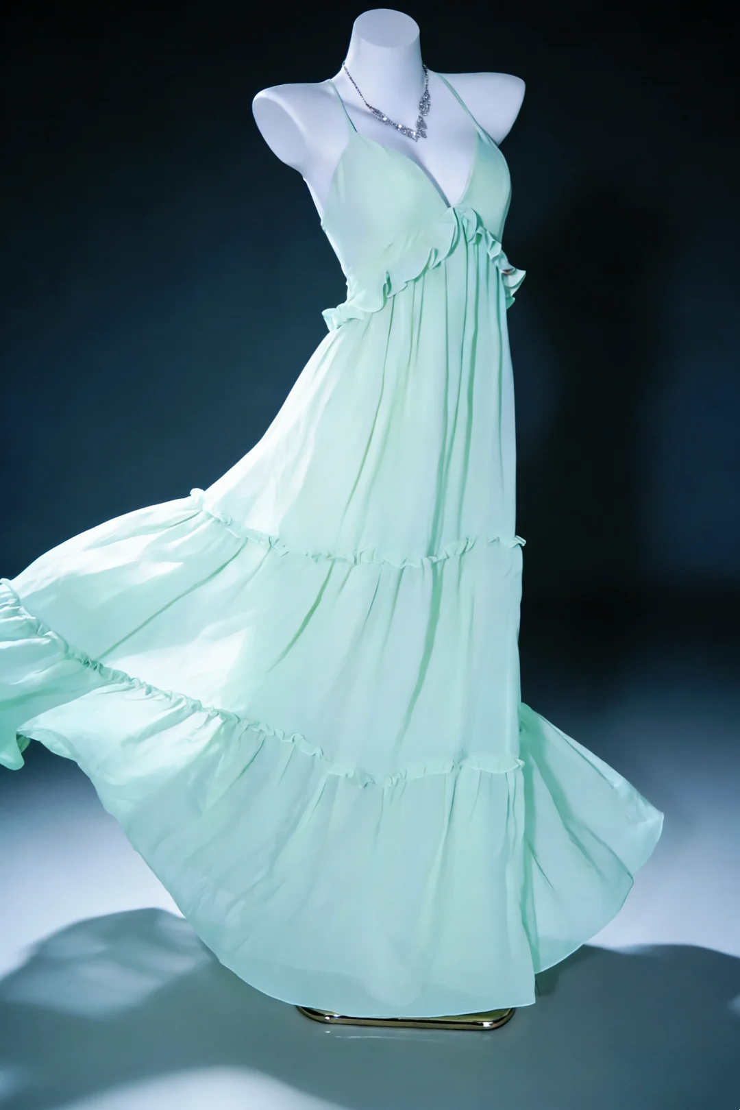 V-Neck Chiffon Ruffled Prom Dress A-Line Green Wedding Guest Dress
