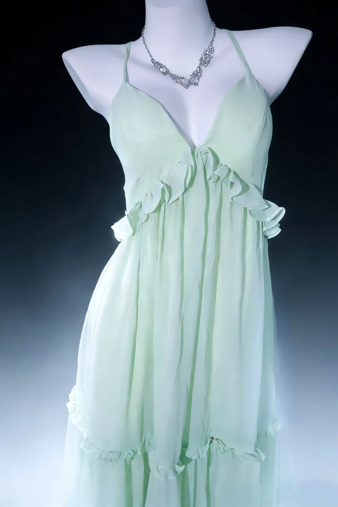V-Neck Chiffon Ruffled Prom Dress A-Line Green Wedding Guest Dress